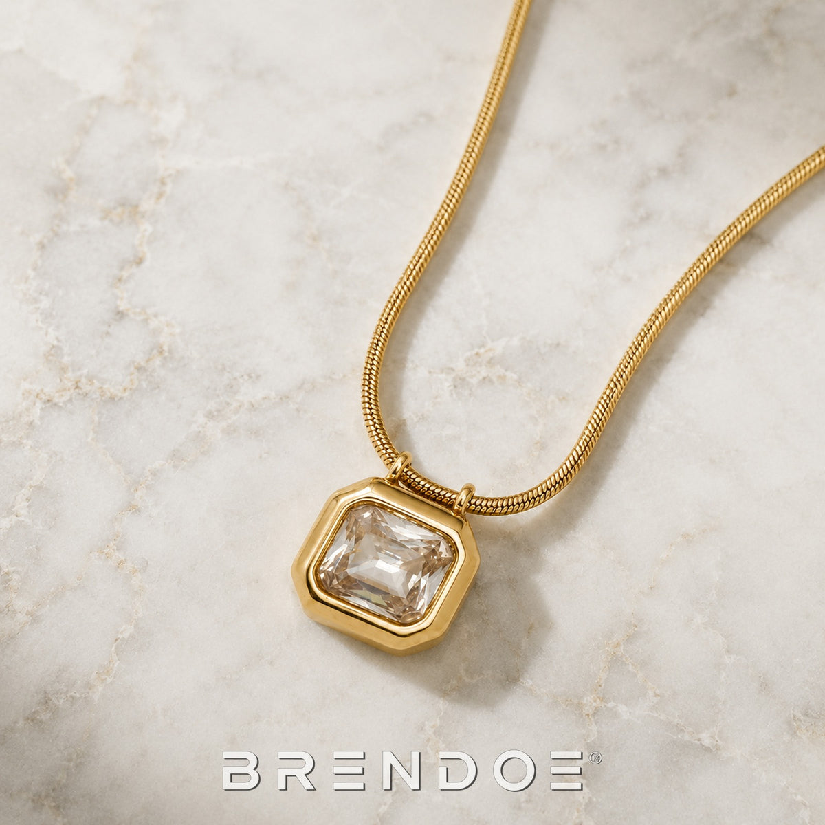 Brendoe Goudkleurige Geometrische Ketting met Zirkonia