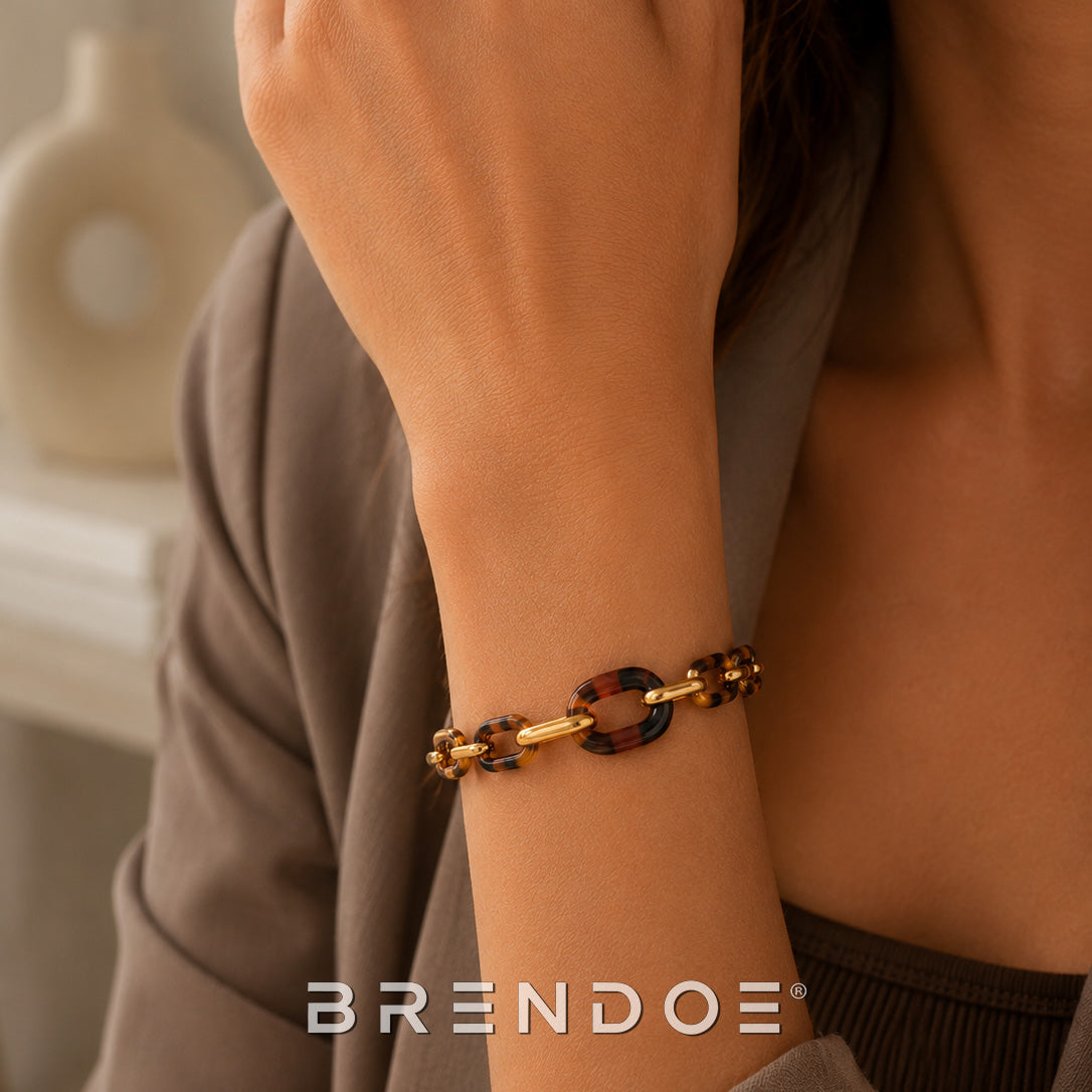 Goudkleurige Schakelarmband Dames – 18K Verguld RVS met Bruine Acryl Schakels