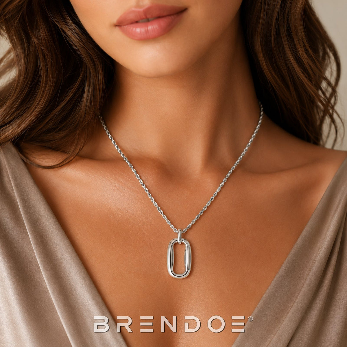 Brendoe Zilverkleurige Twistketting met Ovale Hanger