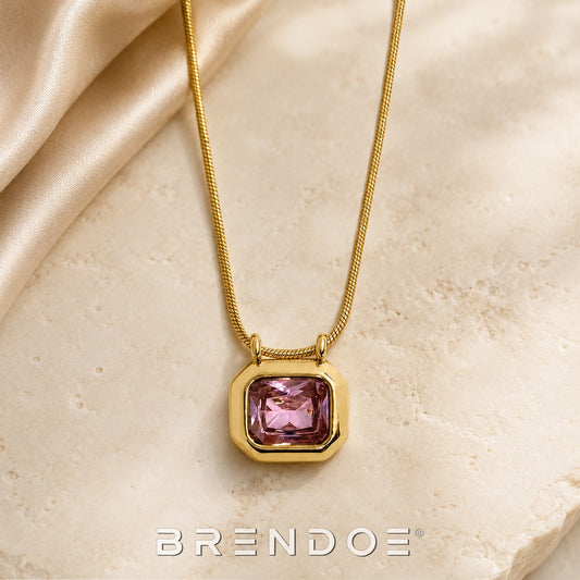 Brendoe Goudkleurige Geometrische Ketting met Roze Zirkonia