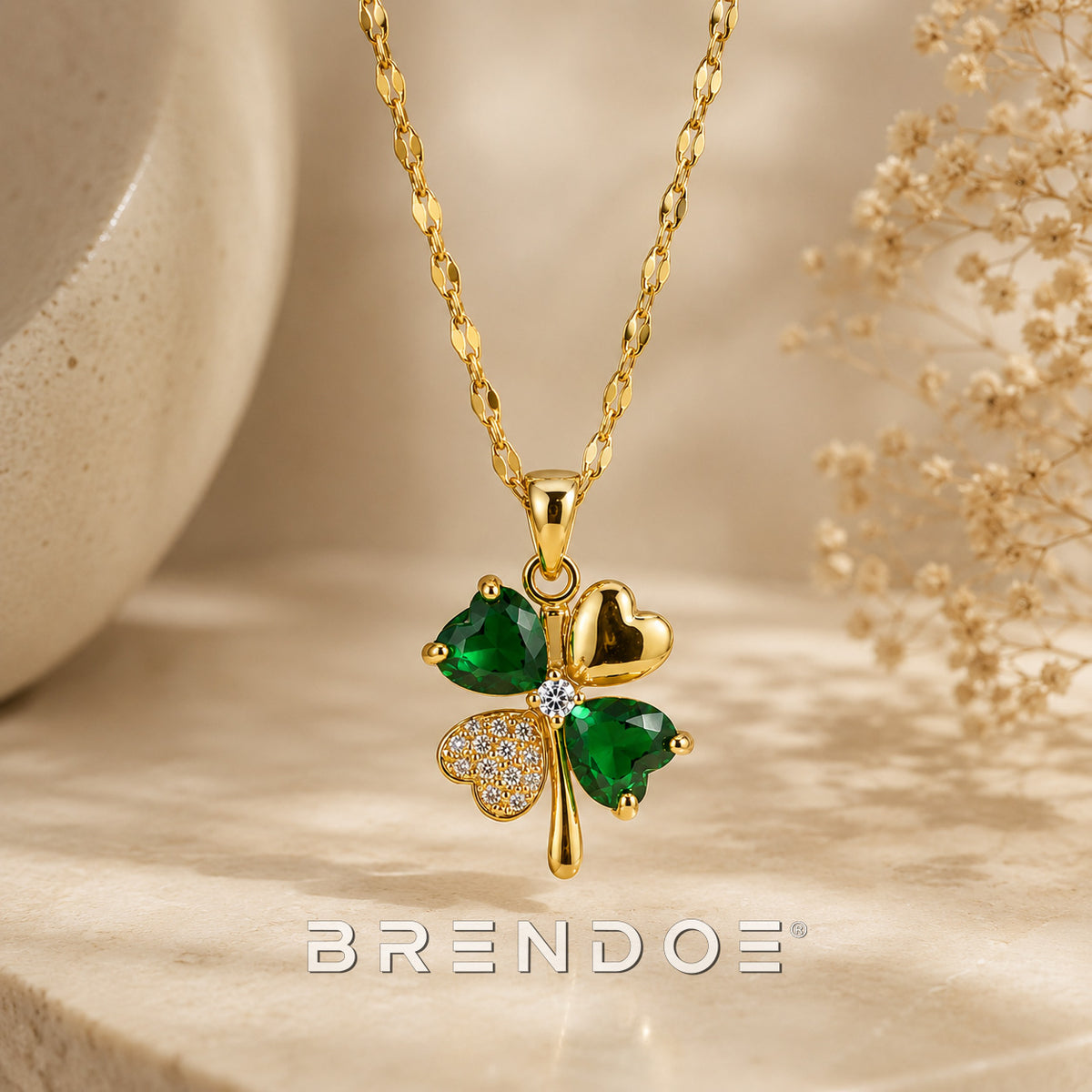 Goudkleurige Klavertje Vier Ketting Dames – Groene Hanger met Sierstenen RVS