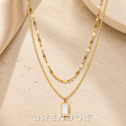 Brendoe Goudkleurige Dubbele Ketting met Witte Hanger
