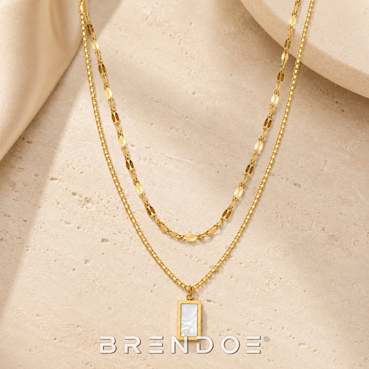 Brendoe Goudkleurige Dubbele Ketting met Witte Hanger