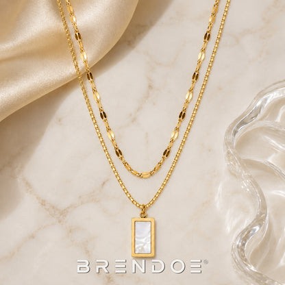 Brendoe Goudkleurige Dubbele Ketting met Witte Hanger
