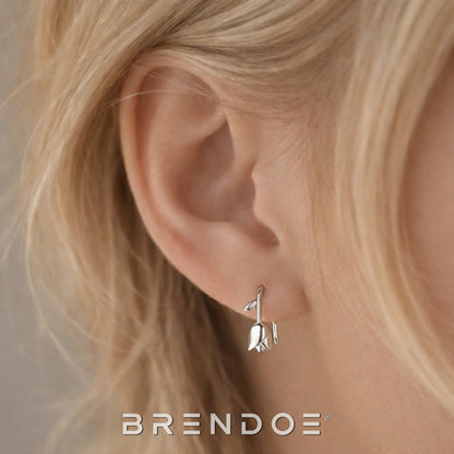 Brendoe Zilveren Tulp Oorstekers – 925 Zilver