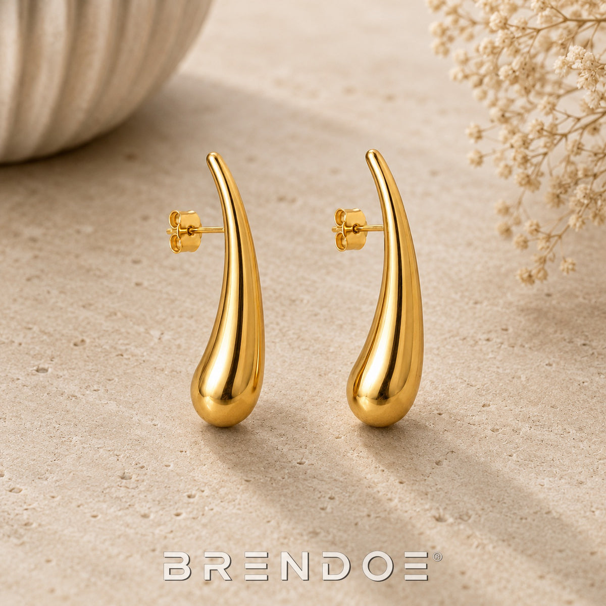 Brendoe Goudkleurige Druppel Oorstekers – RVS 304