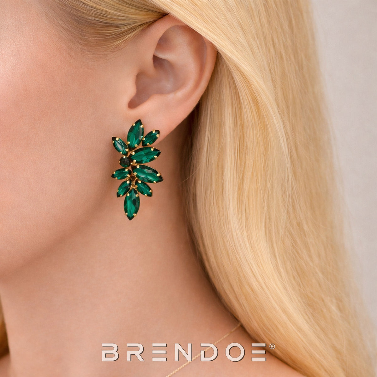 Brendoe Groene Kristalcluster Oorstekers – Goudkleurig Dames