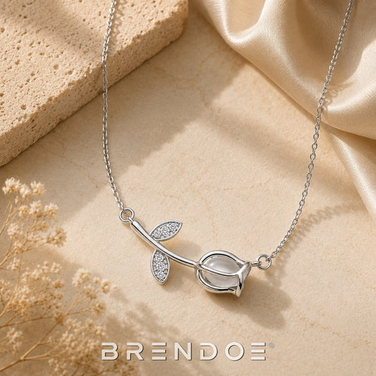 Brendoe Zilverkleurige Tulp Ketting met Zirkonia
